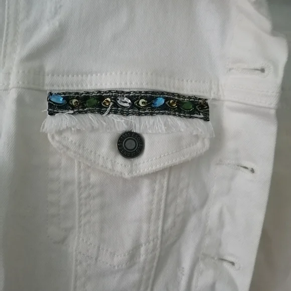 ESQUALO Jean Jacket with Sparkling Accents - Picture 3 of 10